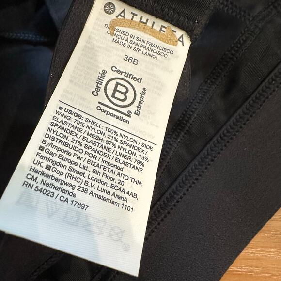 Athleta Invincible Sports Bra Black 36B - Picture 6 of 9